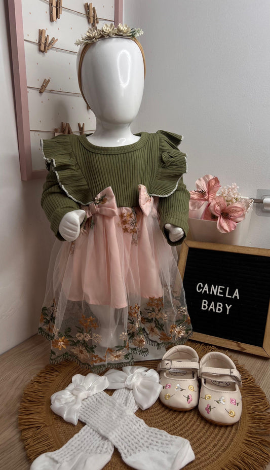 VESTIDO VERDE DE ENCAJE