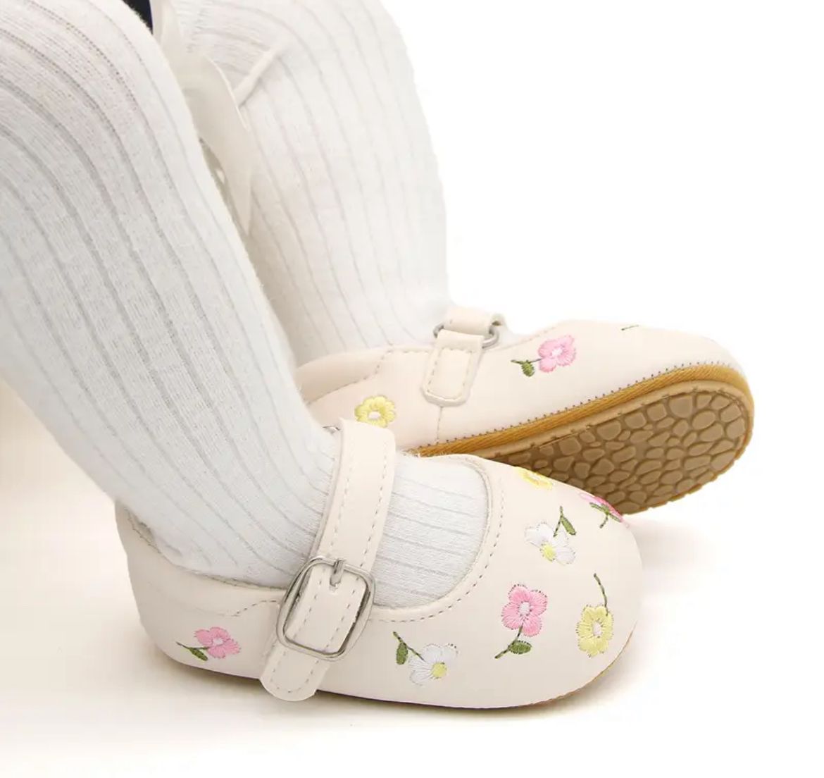 ZAPATOS DE FLORES